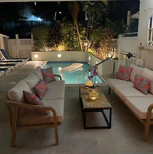Nanpa, Luxury Family Three Bed Villa, St James West Coast, Private Pool Saint James Exterior photo