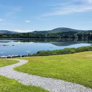 Holiday Home With View Of Kenmare Bay Estuary Exterior photo