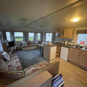 Charming 3-Bed Static Caravan In Porthcawl Exterior photo