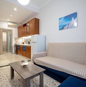 Piraeus Port 1 Bedroom 2 Persons Apartmet By Mps Exterior photo