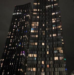Panoramic Views High Floor Apartment Manchester Exterior photo