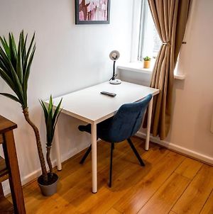 Cavern Quarters, Spacious Two Bedroom City Centre Apartment By Garudy Serviced Apartments And Short Lets - Perfect For Longer Stays Liverpool Exterior photo