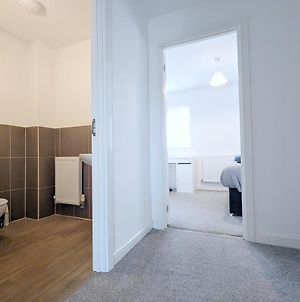 Guest Rooms Near City Centre & Anfield Free Parki Liverpool Exterior photo