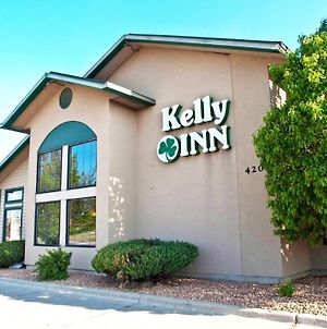 Kelly Inn 13Th Avenue Fargo Exterior photo