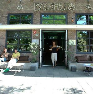 Badhu Hotel Utrecht Exterior photo