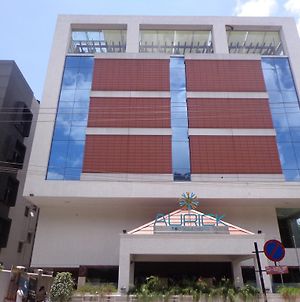 Aurick Hotel Bangalore Exterior photo