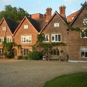 The Old Hall Lutterworth Exterior photo
