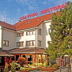 Hotel Calypso Zagreb Exterior photo