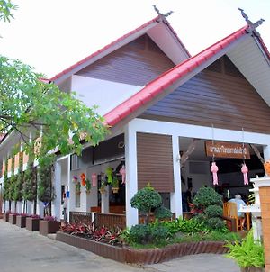 Lanna Thai Guesthouse Chiang Mai Exterior photo