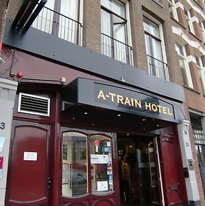 A-Train Hotel Amsterdam Exterior photo
