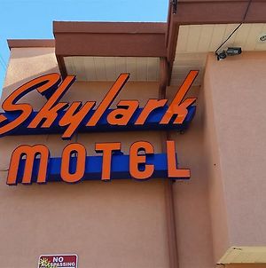 Skylark Motel Chicago Exterior photo