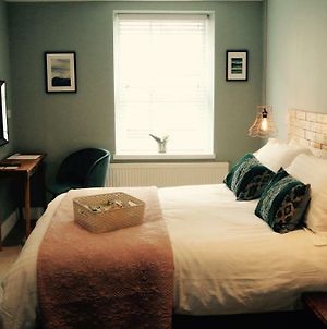Rooms At Martha Jones Pwllheli Exterior photo