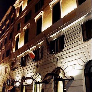 Hotel Windrose Rome Exterior photo