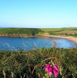 A Beach Holiday In Pembrokeshire Exterior photo