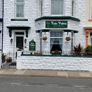 Twin Palms Guesthouse Great Yarmouth Exterior photo