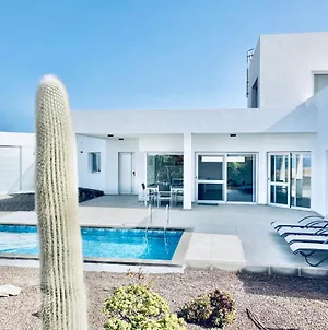 Casa Achaman - Contemporary Style Villa With Outstanding Views Tindaya Exterior photo