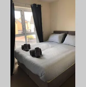 Dudley House **Staycation & Contractors** Sleeps 7 Tipton Exterior photo