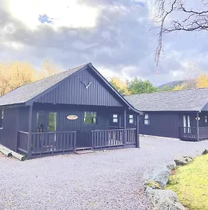 Braemar Lodge Cabins Exterior photo
