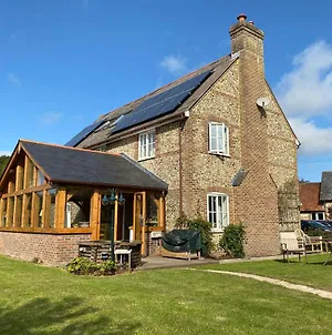Eco-Friendly Dorset Cottage With Spa Set In Heart Of Countryside Sydling St Nicholas Exterior photo