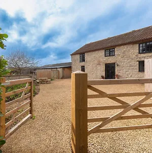 Somerset Country Escape - Luxury Barns With Hot Tubs Hatch Beauchamp Exterior photo