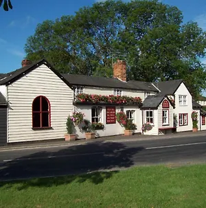 The Fox Inn Matching Exterior photo