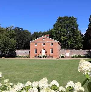 Garden House At Woodhall Estate Hertford Exterior photo