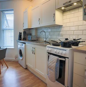 The Best Flat On The Street - Three Minutes Walk From The Beach Southend-on-Sea Exterior photo