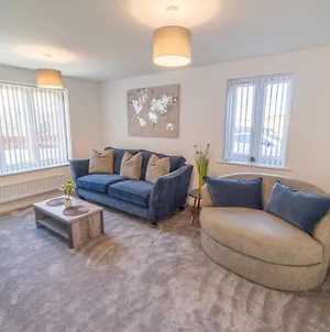 Pass The Keys Centrally Located Beautiful 3 Bed New Build Home Nottingham Exterior photo