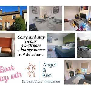 3 Bed 2 Lounge House Up To 40Pc Off Monthly In Addlestone By Angel And Ken Serviced Accommodation Great Value For Long-Term Stay Exterior photo