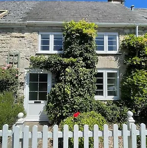 Cosy Cottage In The Heart Of Dorset Winterbourne Steepleton Exterior photo