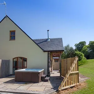 Beech Cottage At Williamscraig Holiday Cottages Linlithgow Exterior photo