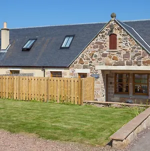 Honeysuckle Cottage At Williamscraig Holiday Cottages Linlithgow Exterior photo