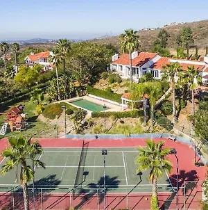 The Tennis Ranch By The Sea Escondido Exterior photo