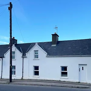 Main Street Cottage, Ballintoy Exterior photo