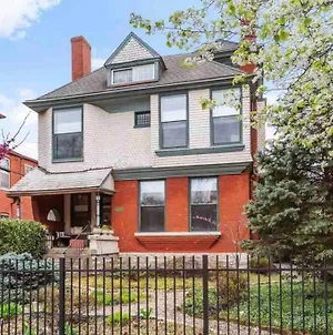 Beautiful Victorian Four Bed Home Louisville Exterior photo