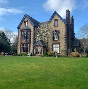 Lonsdale Villa Retreat Penrith Exterior photo