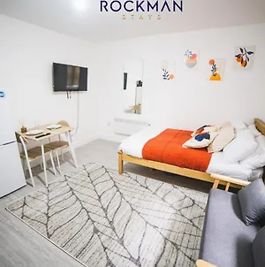 Charming Apartment In Central Southend Location By Rockman Stays - Apartment D Exterior photo
