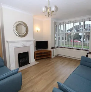 Very Spacious House For 6 In Fantastic Location Cambridge  Exterior photo