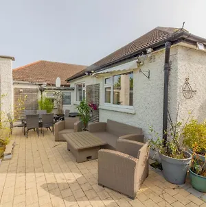 Guestready - Tranquil Retreat In Kimmage Apartment Crumlin Exterior photo