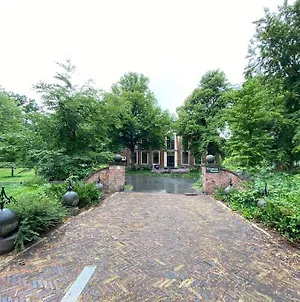 Nette Maisonnette In Groene Rustige Wijk Rijswijk Exterior photo