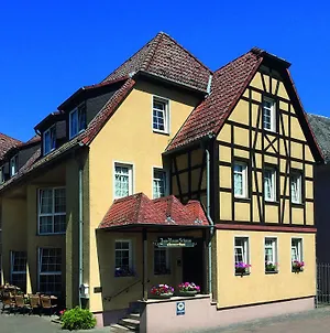 Zum Neuen Schwan Hotel Walluf Exterior photo