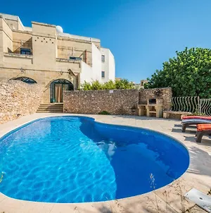 Sunset - Holiday Farmhouse With Large Private Pool In Island Of Gozo Nadur Exterior photo